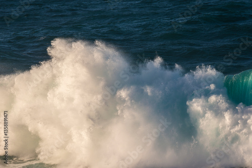 Obraz na płótnie Big storm waves in Porto Moniz, on the Madeira Atlantic coastline w salonie