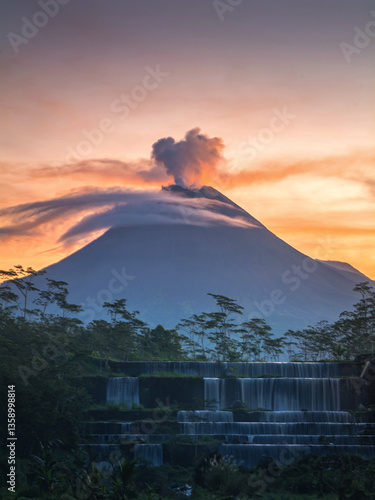 The beauty of Mount Merapi seen from Grajogan Watu Purbo

