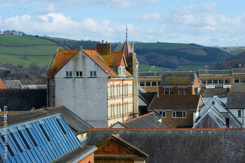 Obraz na płótnie Elevated view of the skyline of the centre on Barnstaple in north Devon, uk w salonie