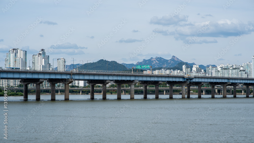 Han river Hangang and urban cityscape of Seoul, capital of South Korea Han river Hangang and urban cityscape of Seoul, capital of South Korea
