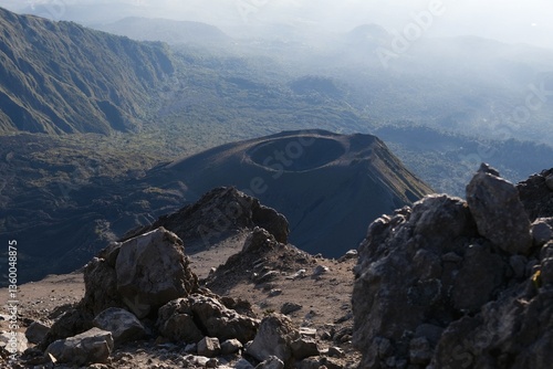 Obraz na płótnie Mountain scenery while trekking Mount Meru, a volcano in Tanzania. Arusha National Park w salonie