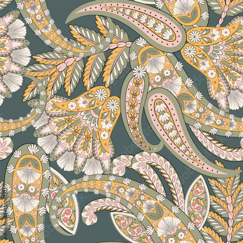 Damask paisley seamless vector pattern. Floral vintage background