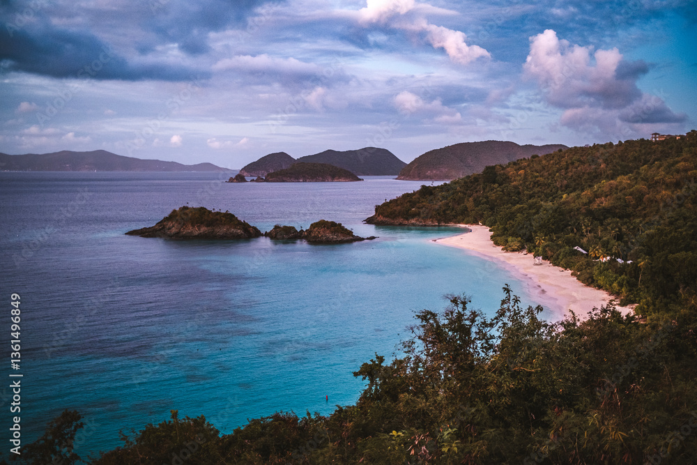 Fototapeta premium View of tropical Trunk Bay beach, St John at sunset.