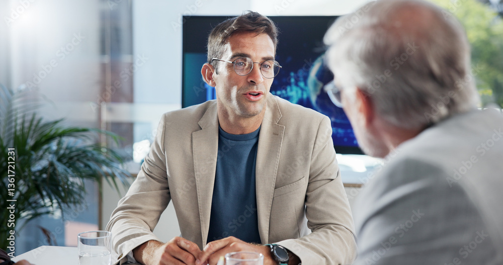 © peopleimages.com - Accounting, collaboration and meeting with business people in office boardroom together for portfolio management. Budget, conversation and finance with employee team in workplace for investment © peopleimages.com - Accounting, collaboration and meeting with business people in office boardroom together for portfolio management. Budget, conversation and finance with employee team in workplace for investment