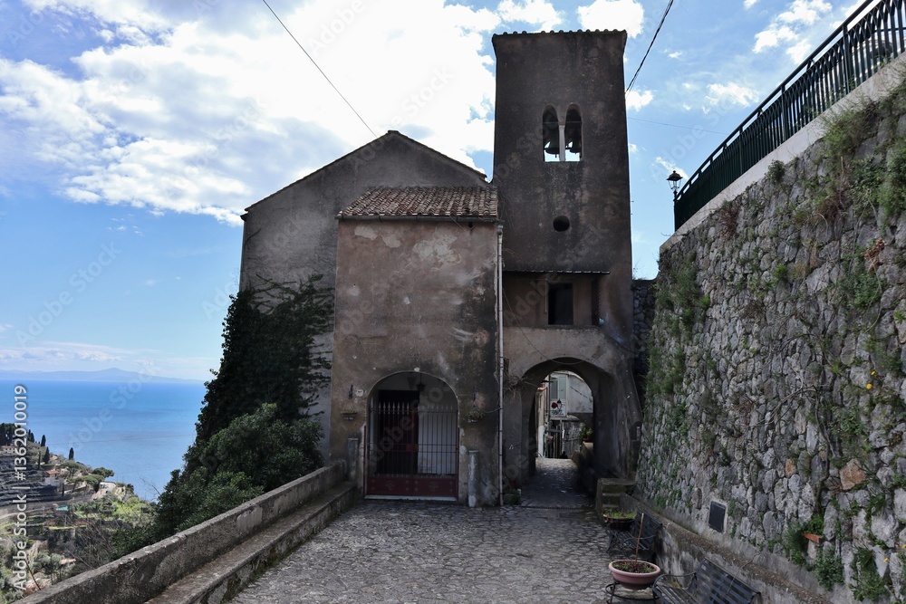 Pontone - Chiesa di Santa Maria del Carmine in Via Pisacane