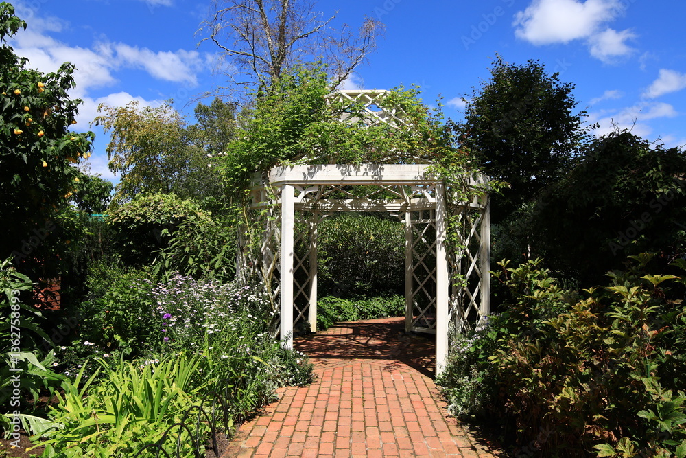 Hamilton Gardens is a public garden park in the south of Hamilton owned and managed by Hamilton City Council in New Zealand Hamilton Gardens is a public garden park in the south of Hamilton owned and managed by Hamilton City Council in New Zealand