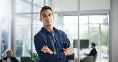 Fotografie Portrait, arms crossed and serious with business man in office for event planner, pride and creative