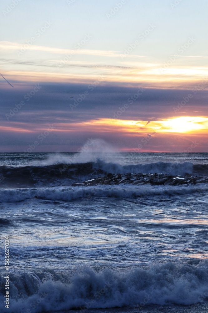 Fototapeta premium sunset over the sea