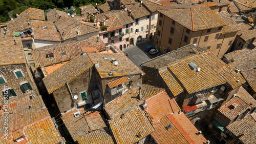 Obraz na płótnie Aerial view of a small square in the town of Capranica, in the Tuscia area in the province of Viterbo, Lazio, Italy. w salonie