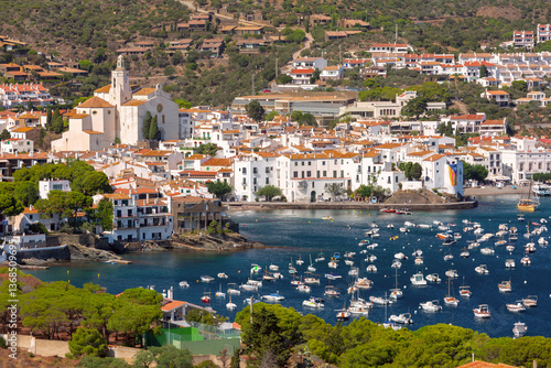Obraz na płótnie View over white houses and harbor with boats in Cadaques, Spain w salonie
