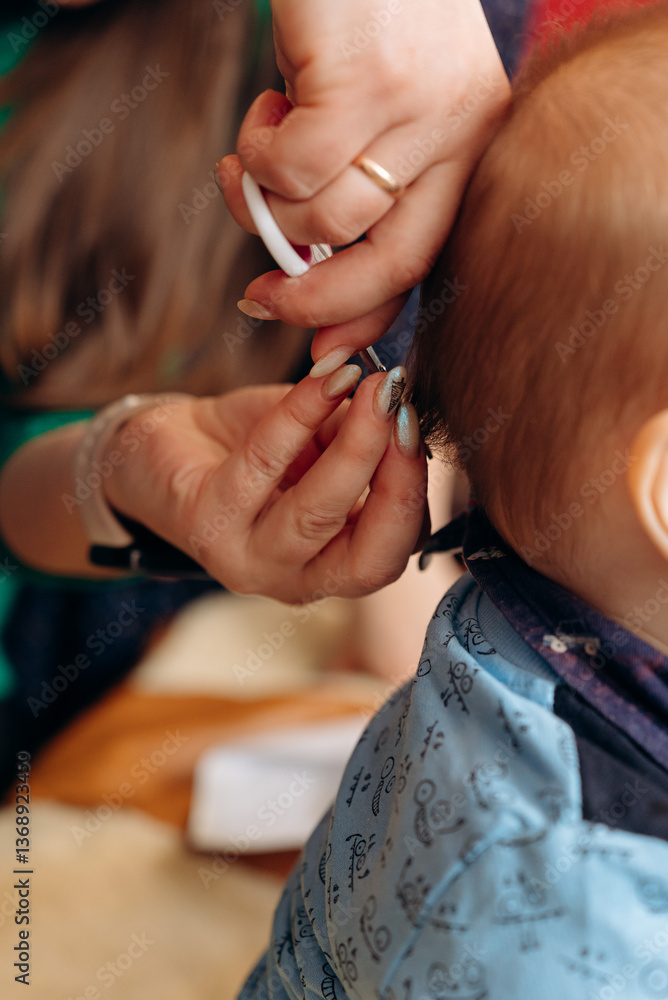 hairdresser cutting hair
