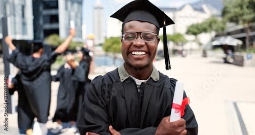 Cuadro en lienzo Goal, portrait or happy man in graduation at university for education, opportunity or award