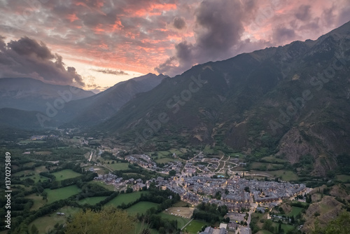 Obraz na płótnie Aerial view of the town of Benasque, Huesca, in the Aragon region of Spain w salonie