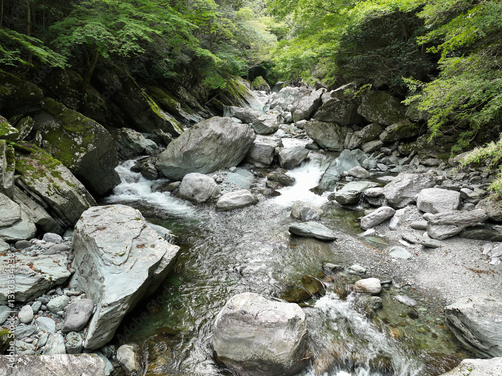 愛媛県西条市 三碧峡の風景