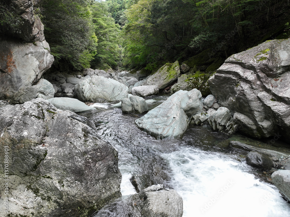 愛媛県西条市 三碧峡の風景