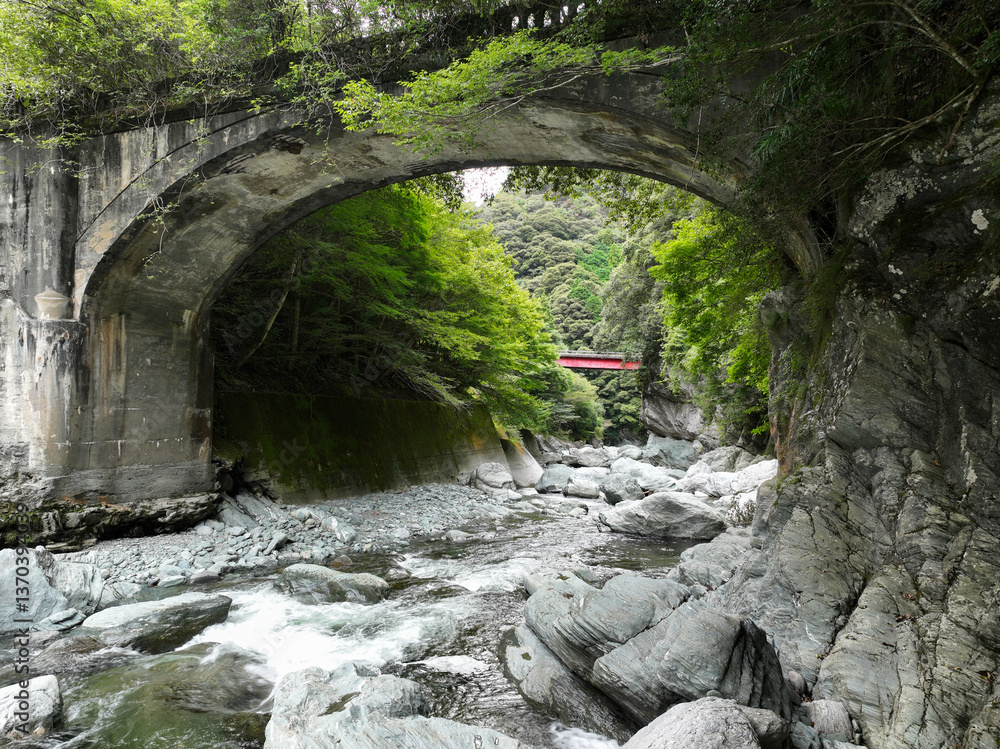 愛媛県西条市 三碧峡の風景