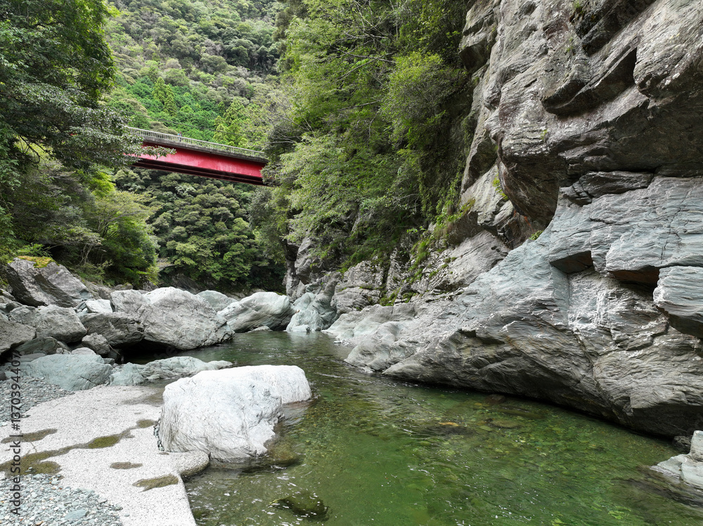愛媛県西条市 三碧峡の風景
