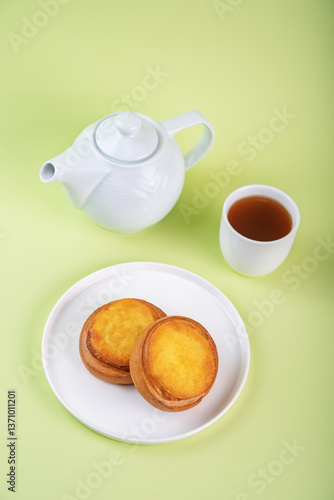 Wallpaper Mural Vanilla cream cheese cake in a plate Torontodigital.ca