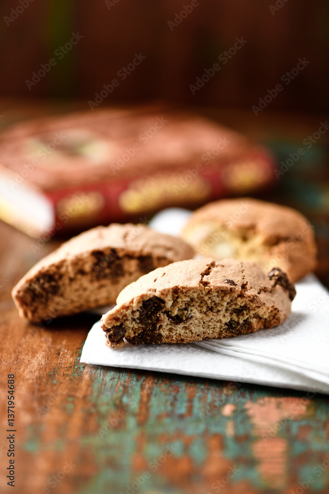 Fototapeta premium Cantuccini (Italian cookies) on dark wooden background. Close up