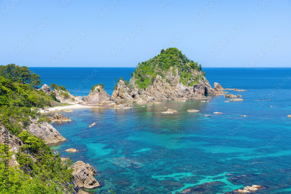 Fototapeta premium 城原海岸（浦富海岸）