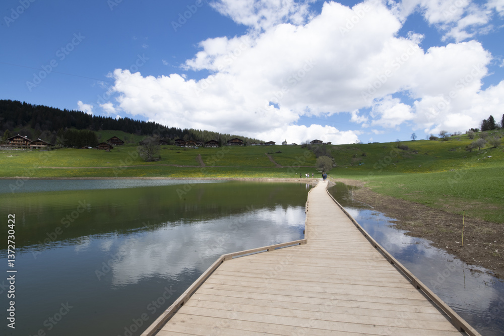 Obraz premium Autour des Aravis, le lac des Confins