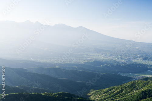 Wallpaper Mural 長野県諏訪市　夏の車山高原 Torontodigital.ca