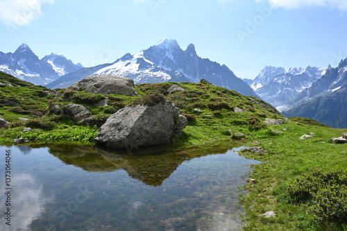 See bei La flegere mit Blick zur Mont Blanc-Gruppe