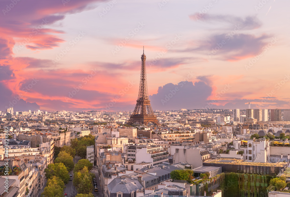 Fototapeta premium Cityscape of Paris