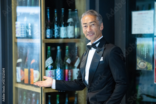 Obraz na płótnie 飲食店のオーナー w salonie