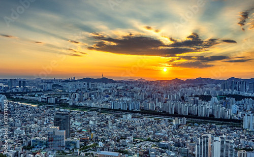 Obraz na płótnie sunset over the city, Seoul, South Korea. w salonie