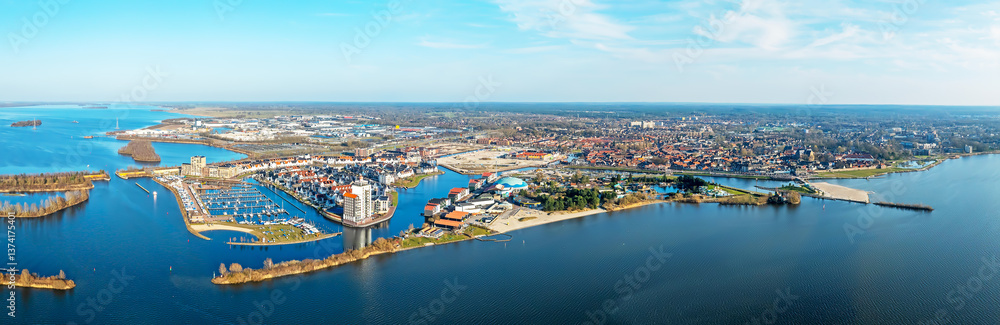 Obraz premium Aerial from the city and harbor from Harderwijk in the Netherlands