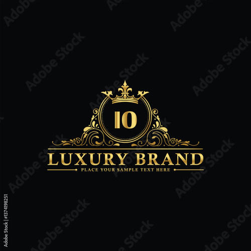 IO creative luxury Logo