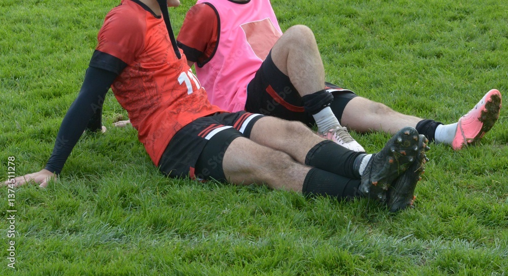 détente des deux joueurs au rugby