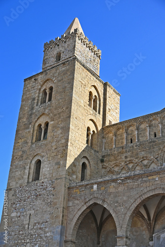 Obraz na płótnie
Cefalù, il Duomo o basilica cattedrale della Trasfigurazione, Palermo, Sicilia w salonie