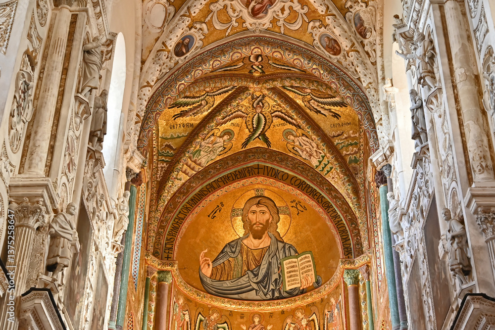Cefalù, il Duomo o basilica cattedrale della Trasfigurazione, Palermo, Sicilia
