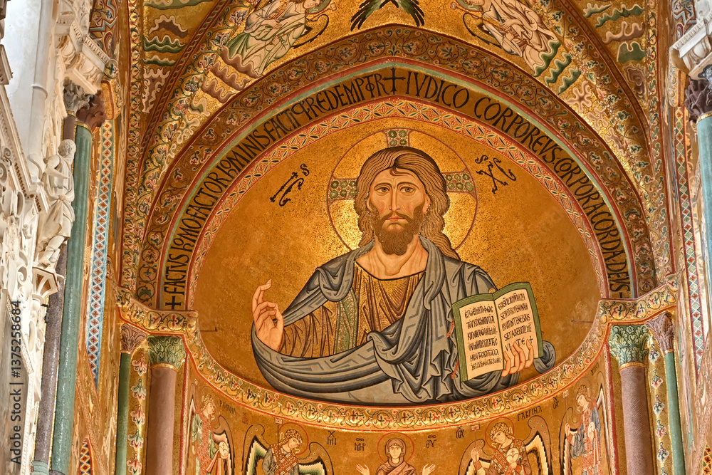 Cefalù, il Duomo o basilica cattedrale della Trasfigurazione, Palermo, Sicilia
