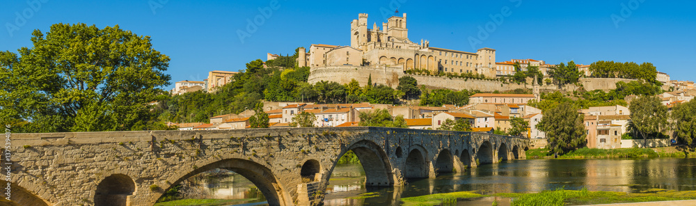 Fototapeta premium Sankt Nazaire Kathedrale, Beziers, Frankreich, Languedoc Roussil