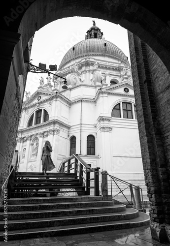 Obraz na płótnie Venice, Italy - The city on the sea, with the most characteristic places and touristic attractions in the world. Here in particular a landmark view. w salonie