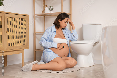 Pregnant woman with toxicos...