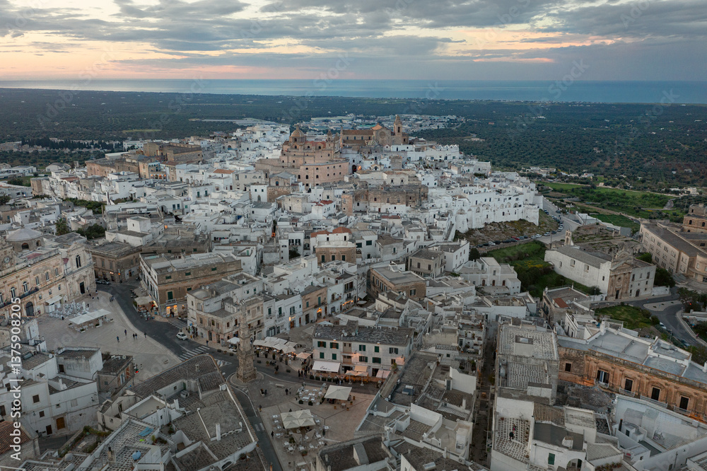 Fototapeta premium Ostuni