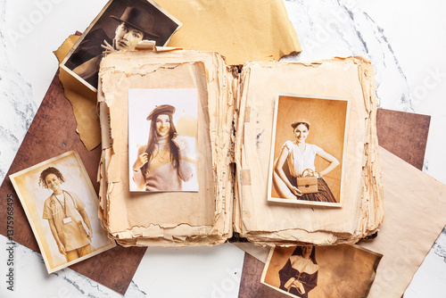 Old album with photos of re...