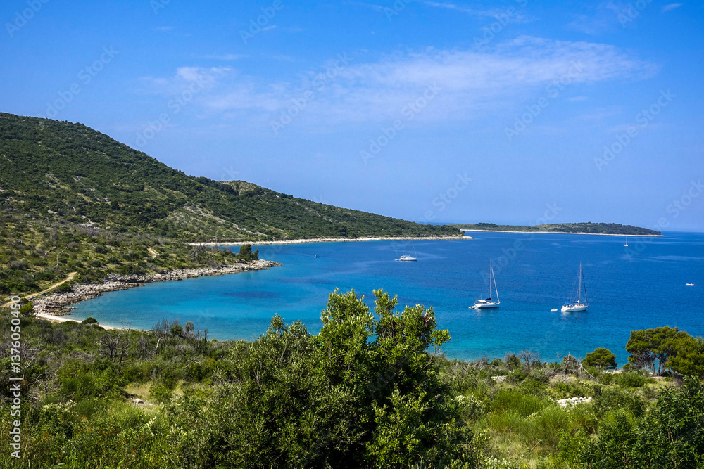 Bucht und Halbinsel von Primosten, Kroatien