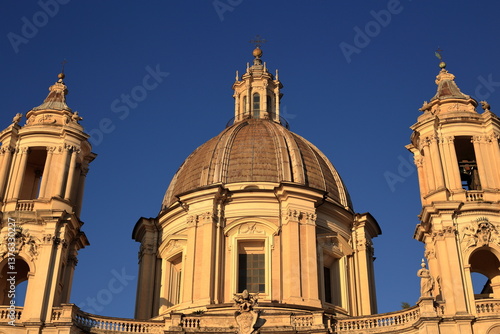 particolare chiesa san'agnese in agone, roma
