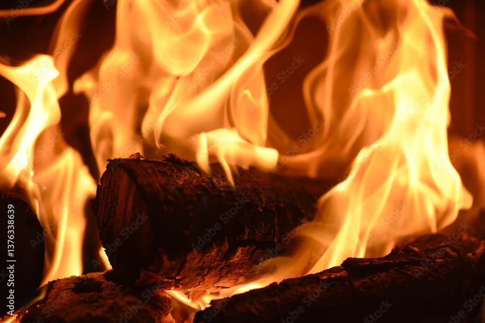 Feuer im Kamin, Ofen