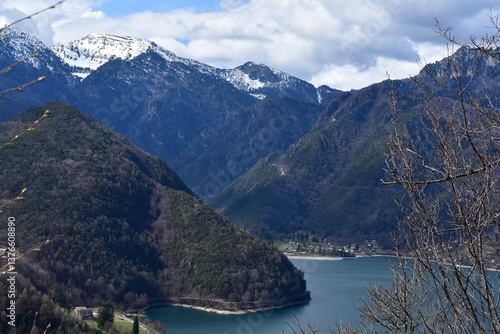 Blick zum Ledrosee von oben