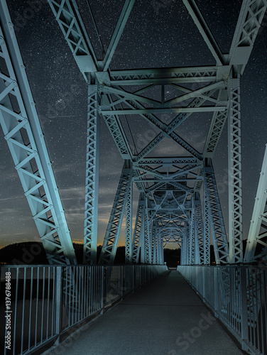 Obraz na płótnie Night Photography of the Bicycling Trail along the Chatcolet Lake, Idaho w salonie