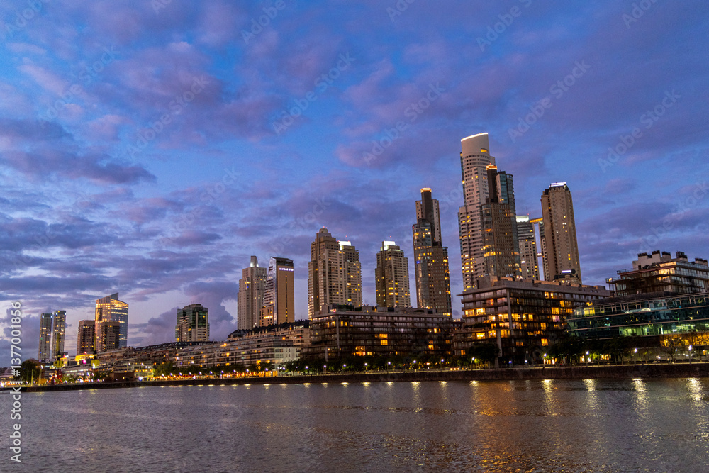 Naklejka premium Puerto Madero