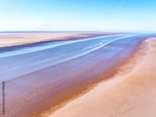Kati Thanda/Lake Eyre