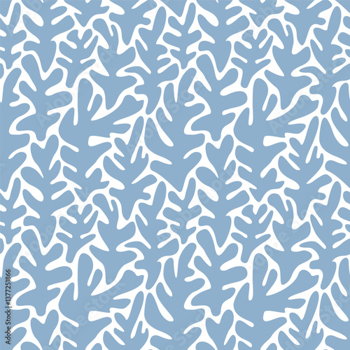 Seaweed silhouette seamless pattern on white background. Hand drawn doodle illustration. Underwater sea life summer holiday. Blue seaweed, algae design element set