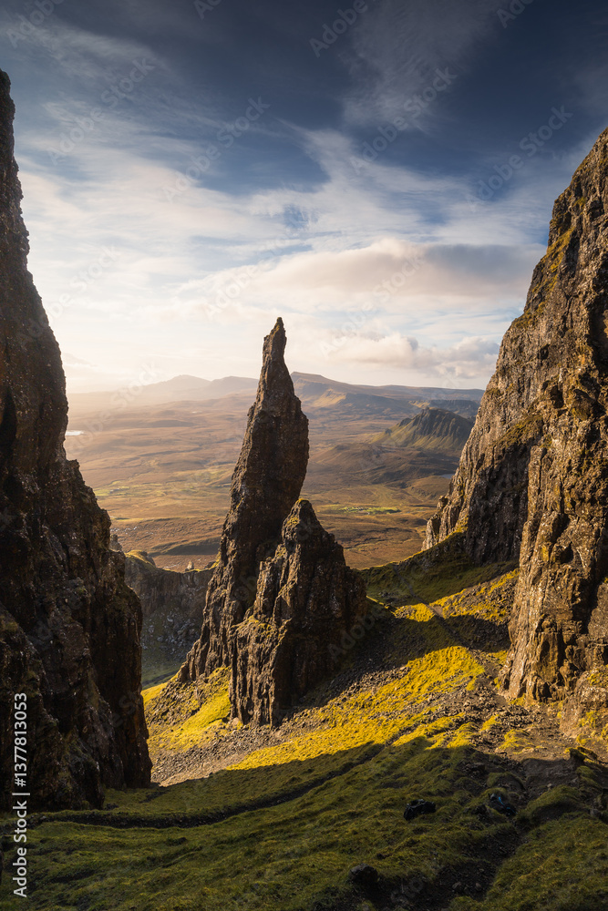 The Isle of Skye’s autumn landscapes blend golden moors, misty peaks, and rugged coastlines. A land of dramatic beauty, where nature’s wild spirit thrives.